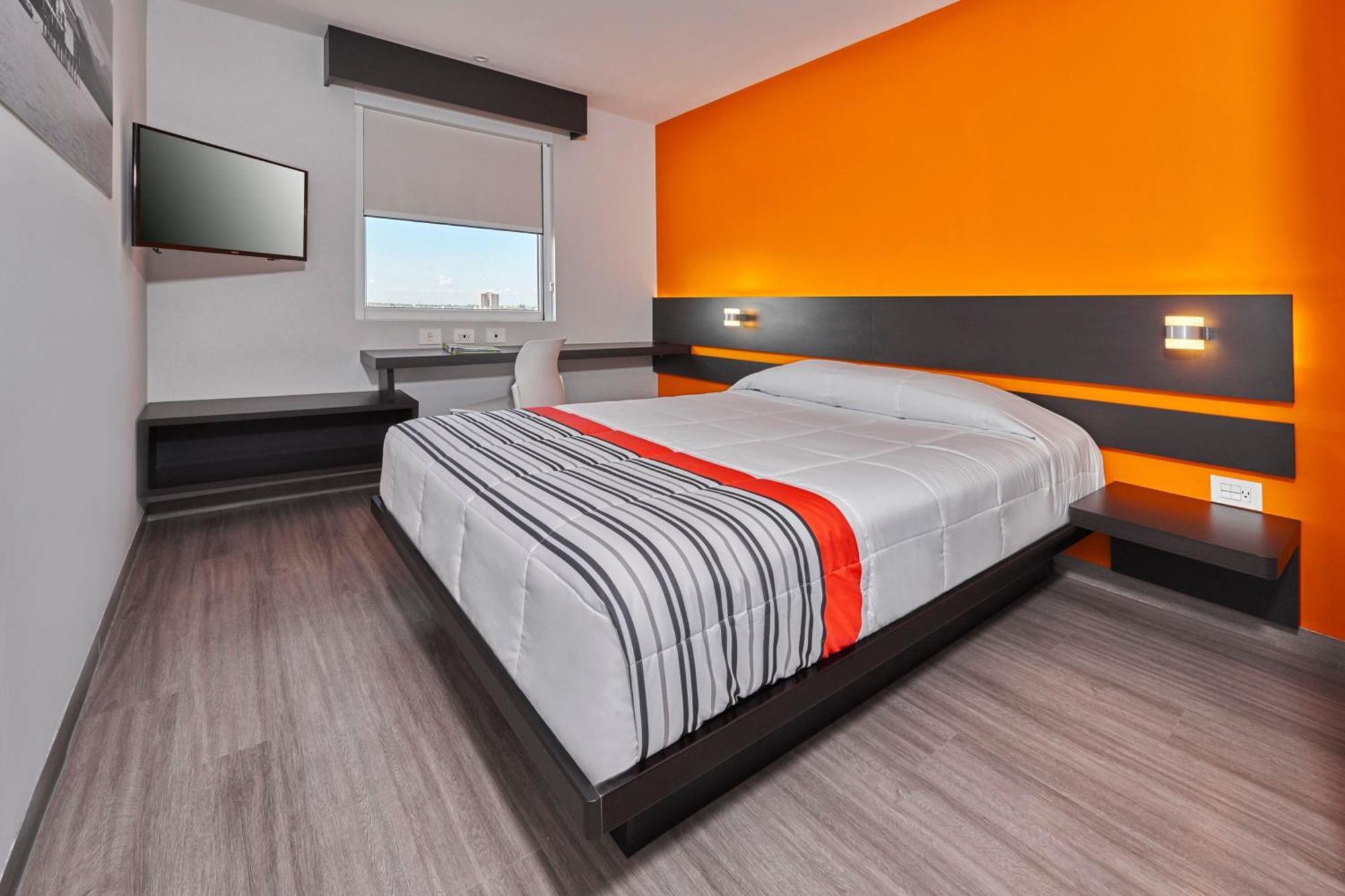 City Express Junior By Marriott Leon Centro De Convenciones Esterno foto