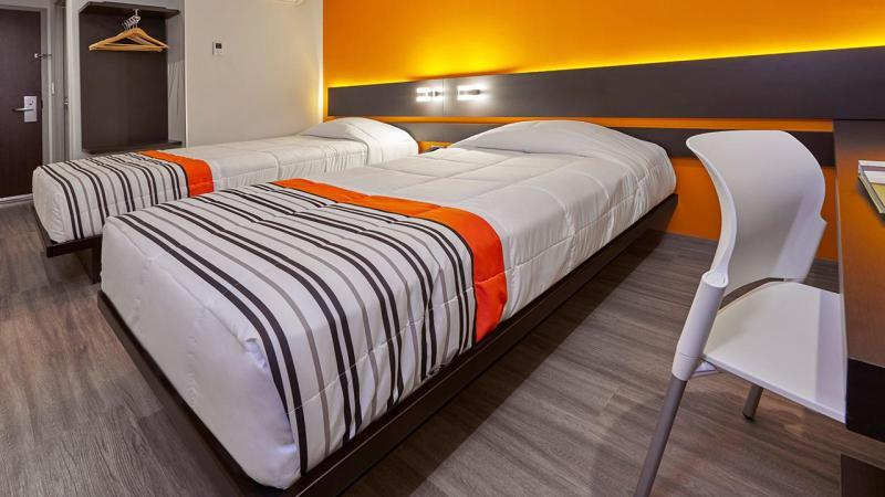 City Express Junior By Marriott Leon Centro De Convenciones Esterno foto