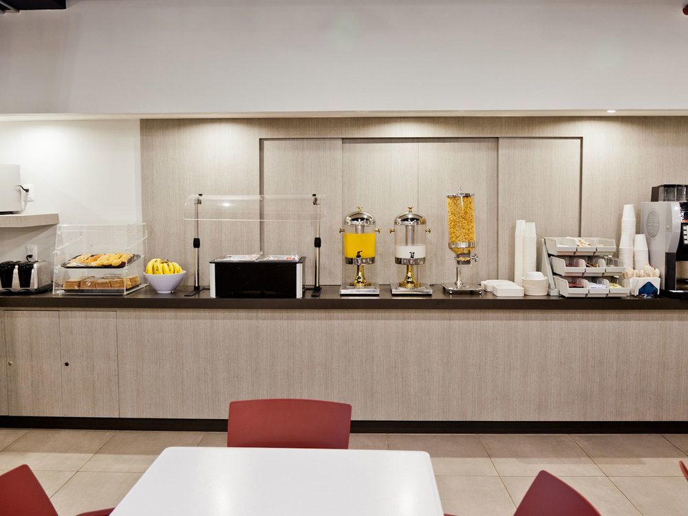 City Express Junior By Marriott Leon Centro De Convenciones Esterno foto